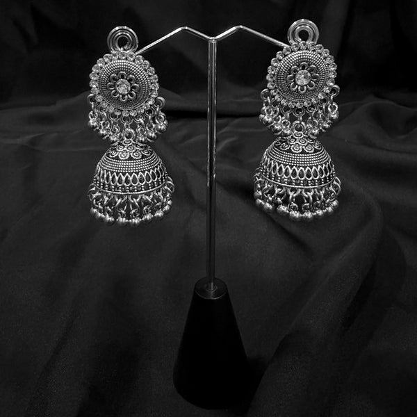 Silver round jumkas With Beaded
