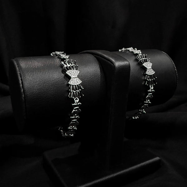 Silver Toned Bow-Shaped Braclet