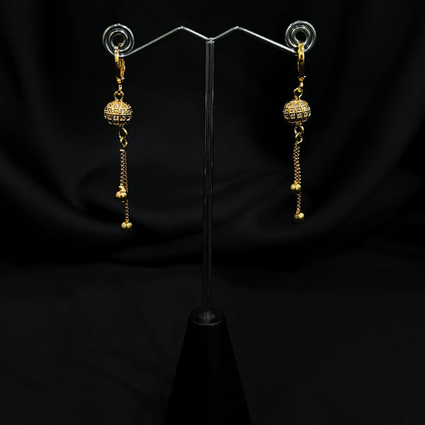 Dangling Earings With Chain Tassels