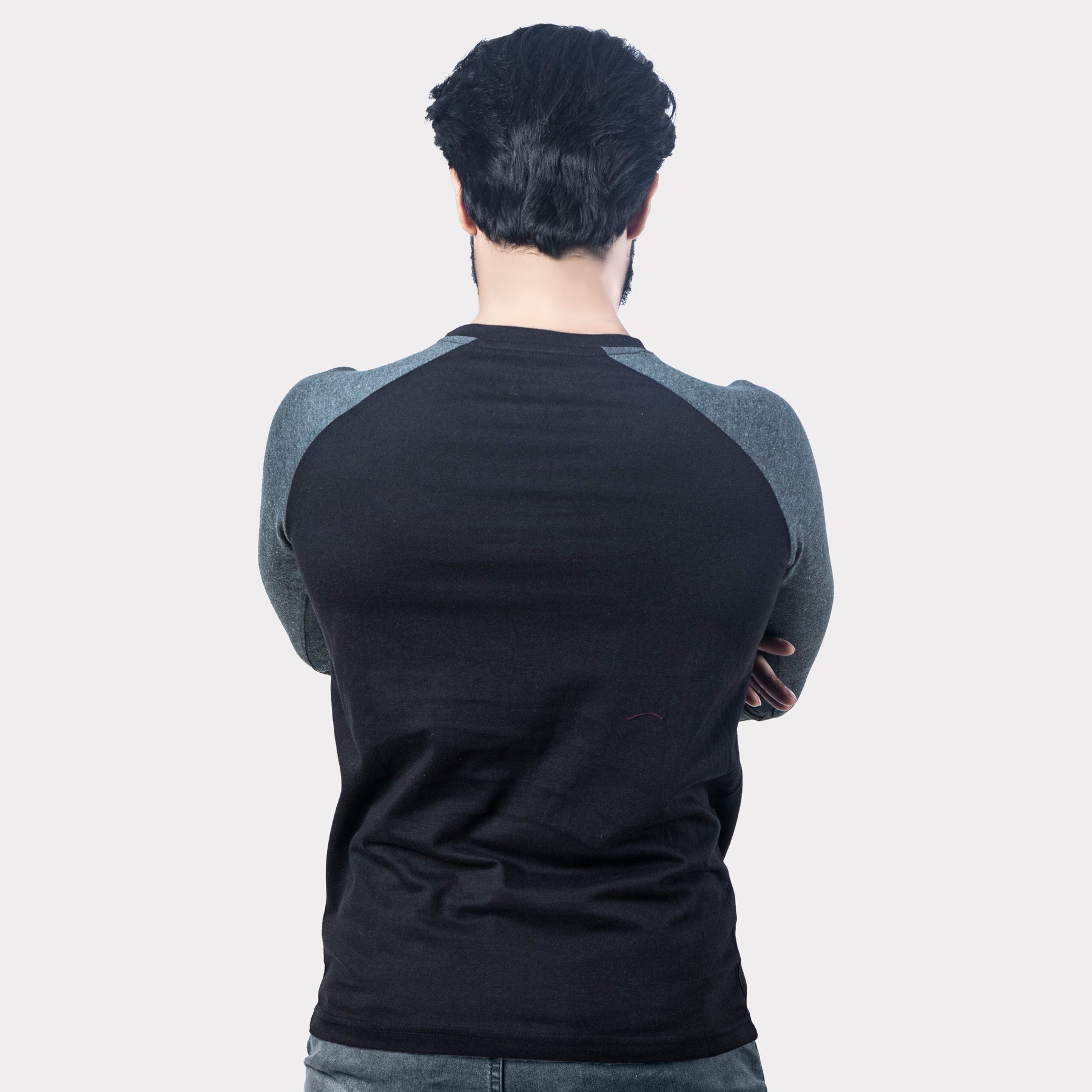 Black Gray Raglan | Trendy & Comfortable – Wear To Fit