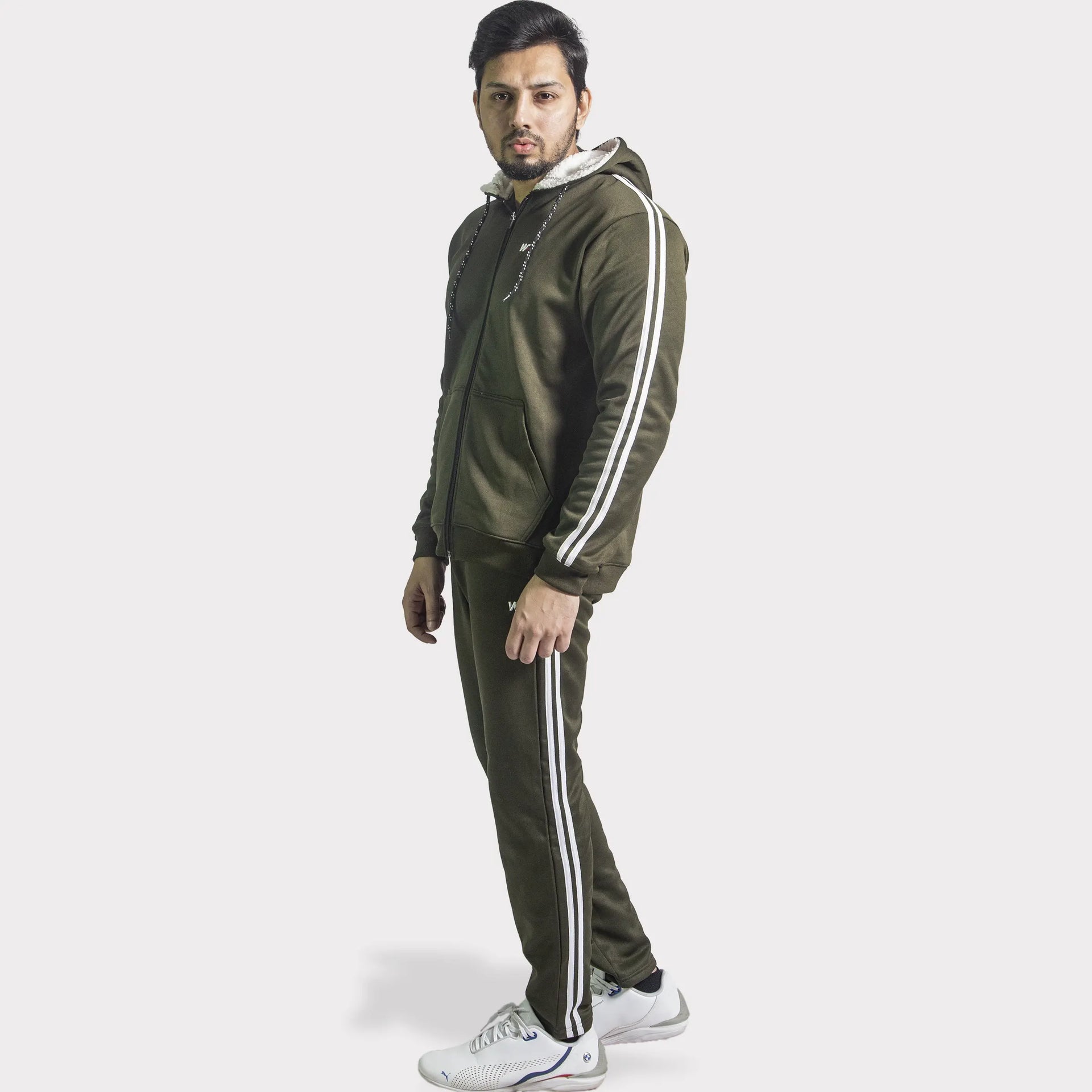 Olive green just do it outlet tracksuit