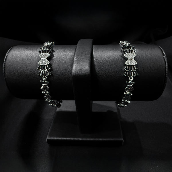 Silver Toned Bow-Shaped Braclet