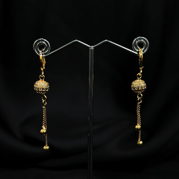Dangling Earings With Chain Tassels